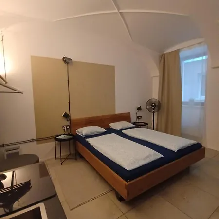 Center 2 Apartman