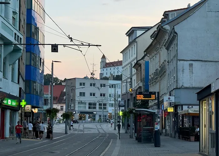 Center 2 Apartment *